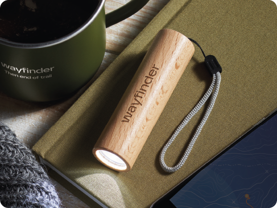 Batterie externe en bois et mug personnalisés – loisirs, jeux et sports